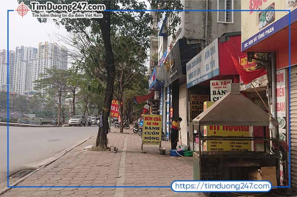 Phố Vũ Tông Phan